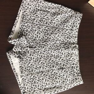 Bullhead highrise patterned shorts